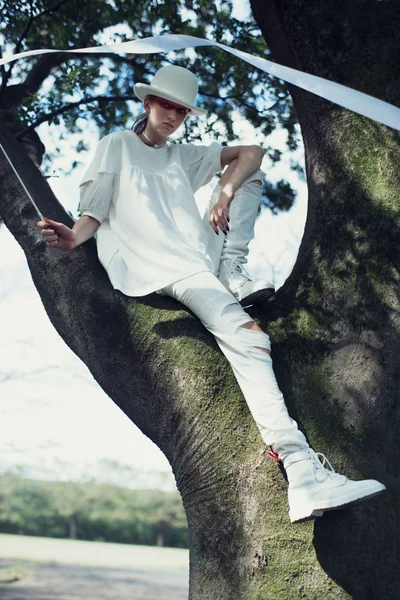 Look 14